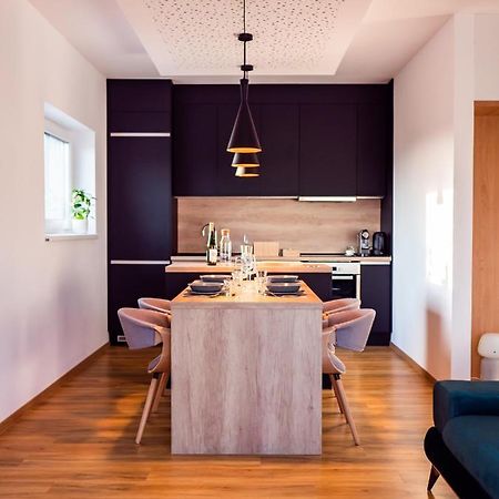 Apartman Eden Roznov pod Radhostem Bagian luar foto