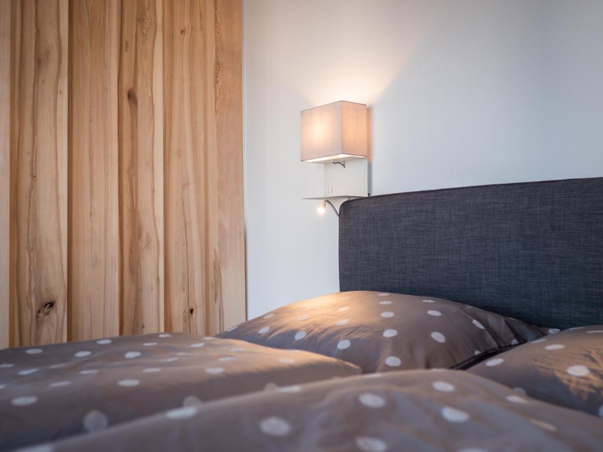 Apartman Eden Roznov pod Radhostem Bagian luar foto