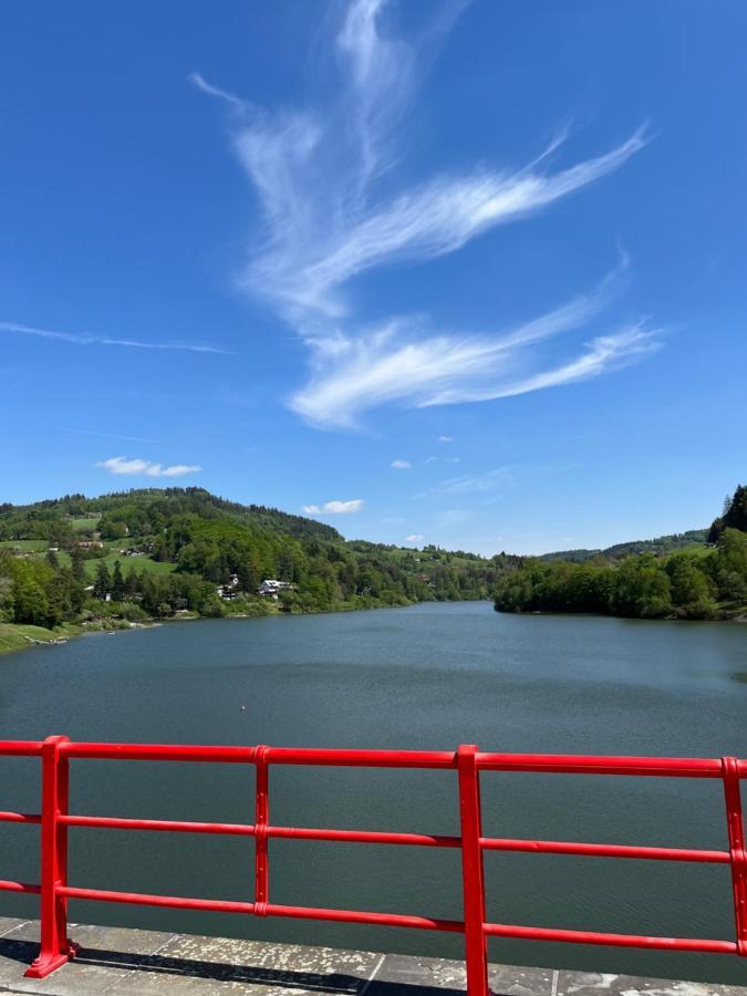 Apartman Eden Roznov pod Radhostem Bagian luar foto
