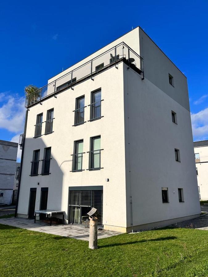 Apartman Eden Roznov pod Radhostem Bagian luar foto